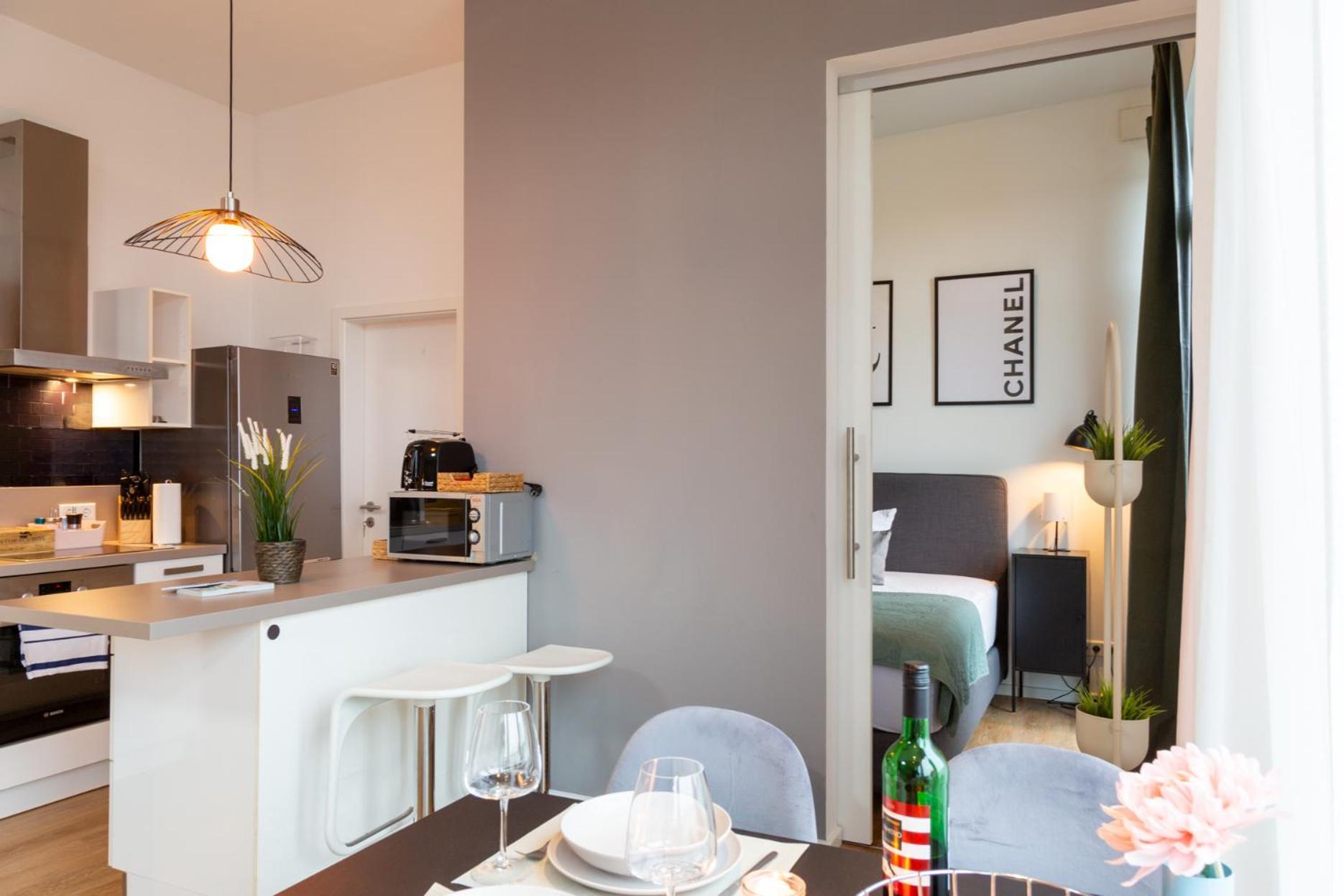 Micasa Ol - Modernes Penthouse - Stellplatz - Kueche - Wlan - Dachterrasse Apartment Oldenburg Exterior foto