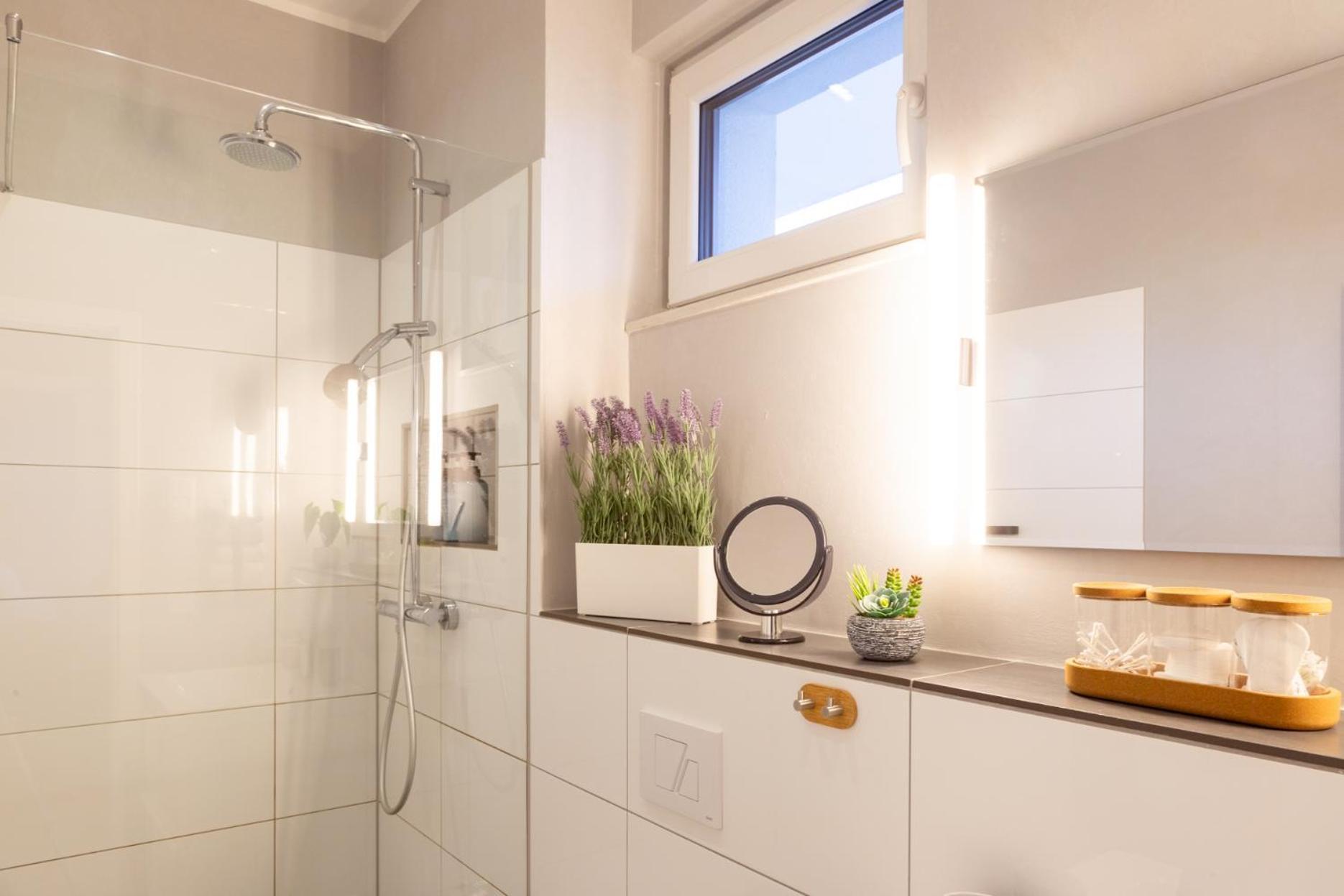 Micasa Ol - Modernes Penthouse - Stellplatz - Kueche - Wlan - Dachterrasse Apartment Oldenburg Exterior foto